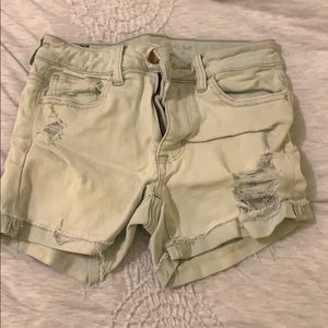 light wash american eagle shorts